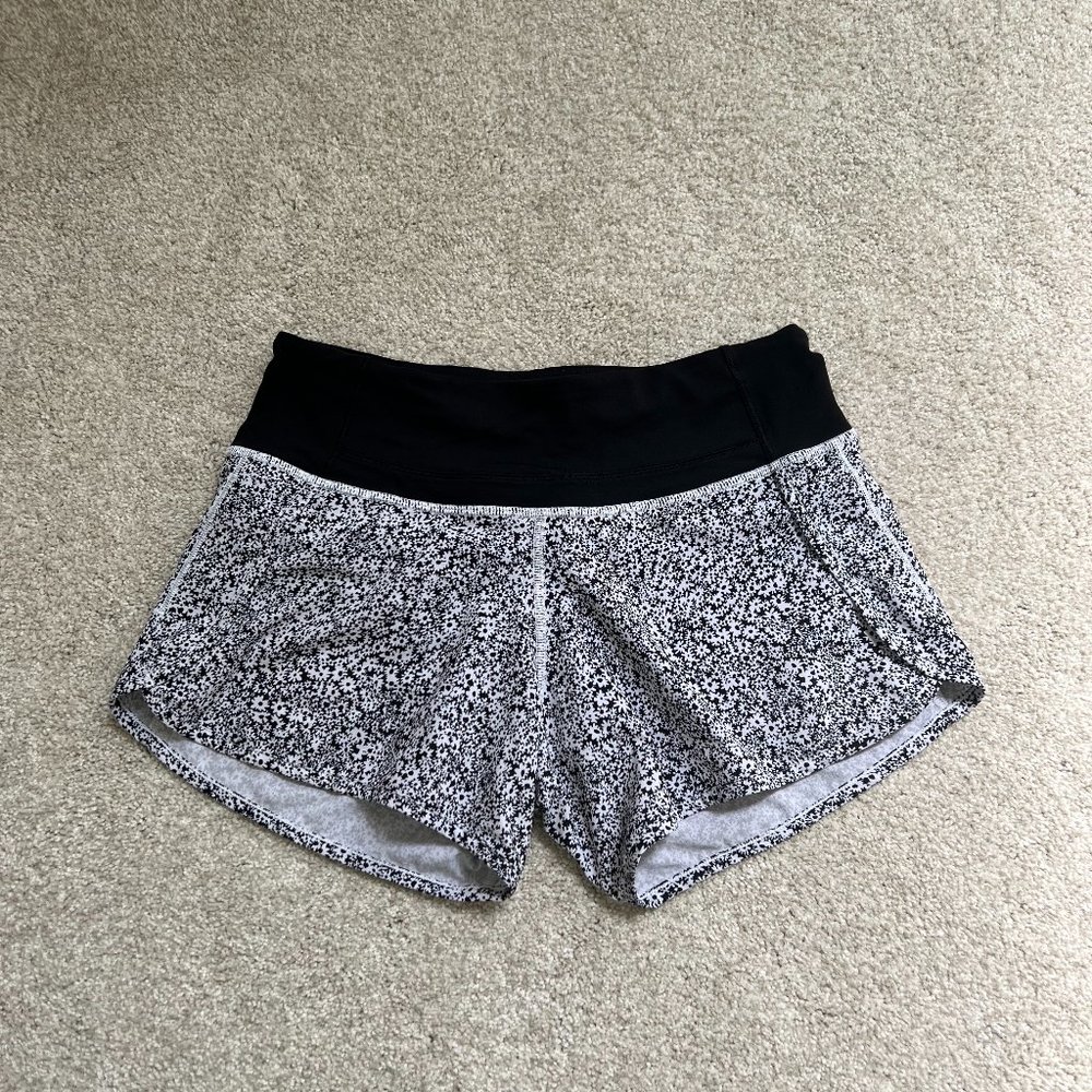 Lululemon Shorts Size 2, Black & White Floral